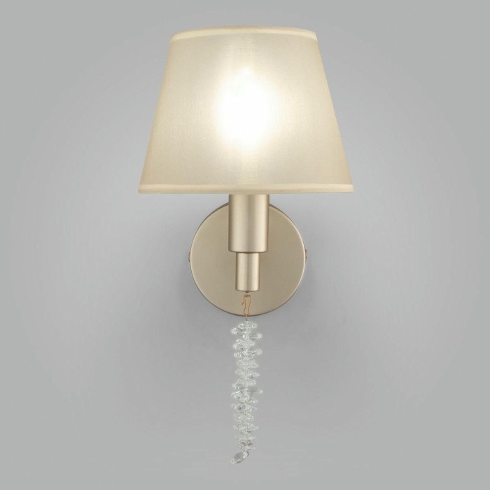 Бра Eurosvet Charuel 60148/1 матовое золото