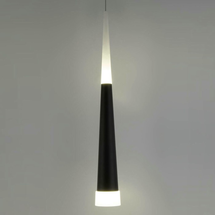 Подвесной светодиодный светильник Elektrostandard DLR038 7+1W 4200K черный матовый a044560