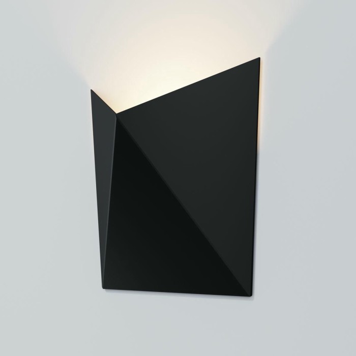 Уличный настенный светодиодный светильник Maytoni Beekman O802WL-L7B