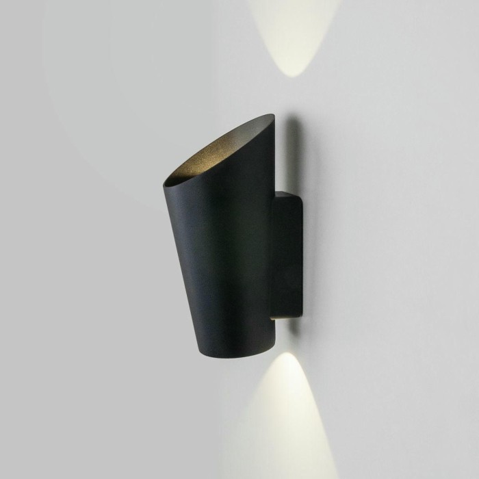 Уличный настенный светодиодный светильник Elektrostandard Tronc 1539 Techno Led черный a053448