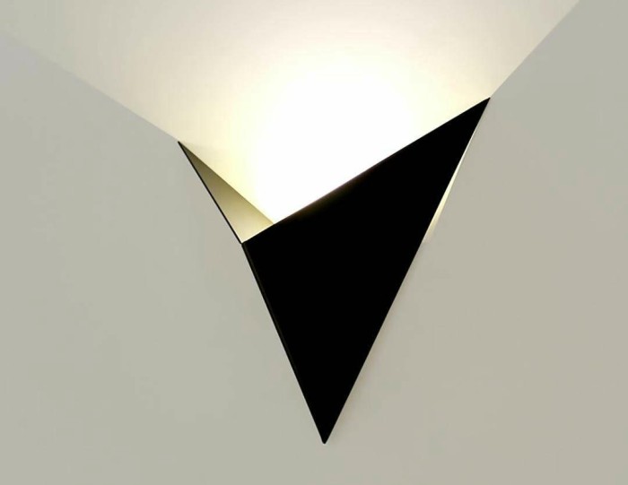 Настенный светодиодный светильник DesignLed GW Trik GW-9103-3-BL-WW 002089