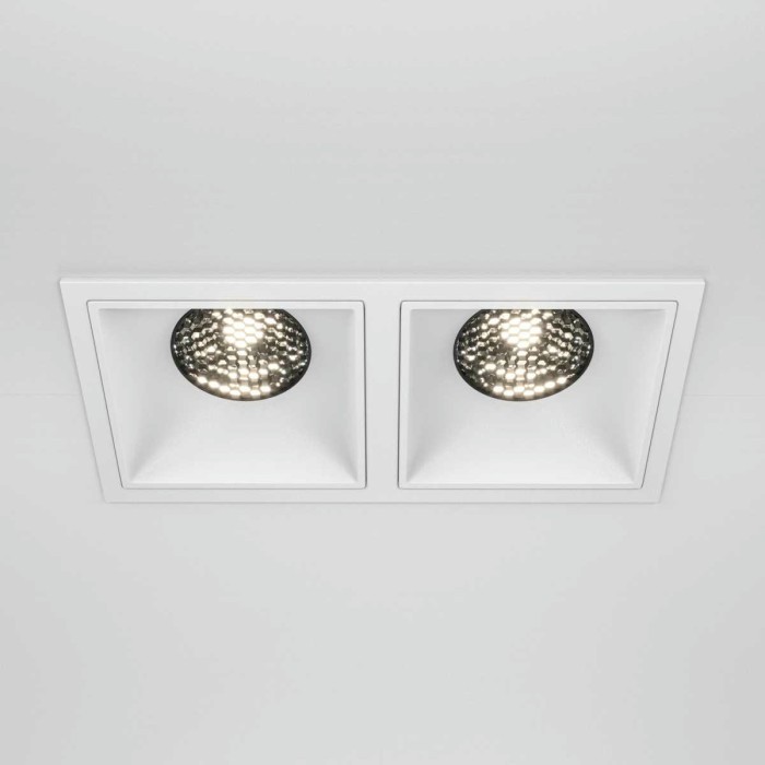 Встраиваемый светильник Maytoni Technical DL043-02-15W4K-SQ-W