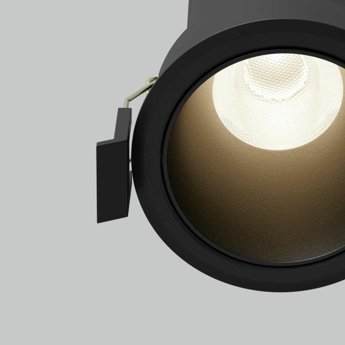 Встраиваемый светильник Maytoni Technical Dip DL116-10W-4K-B