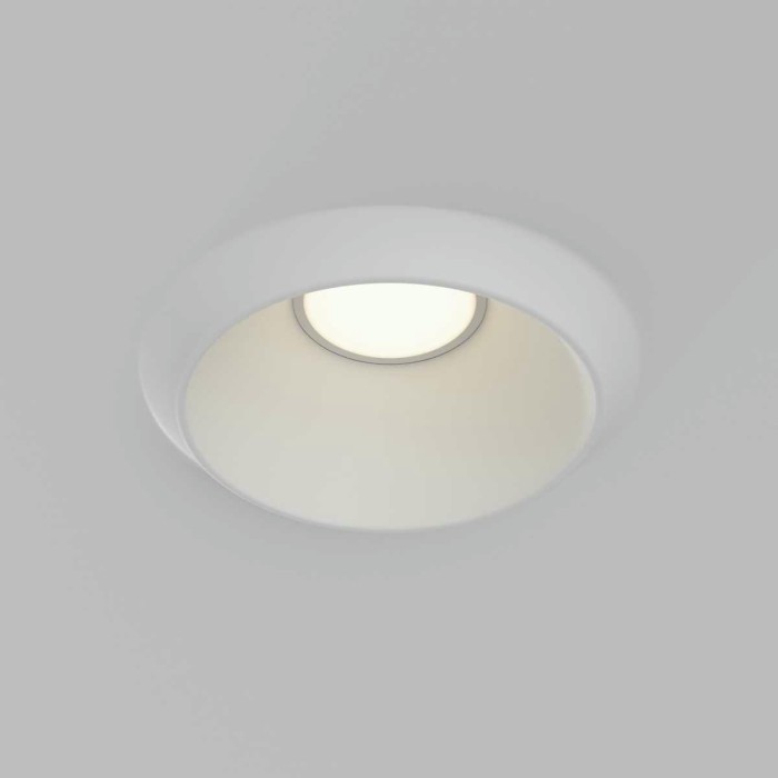 Встраиваемый светильник Maytoni Technical DL124-GU10-01-TRS-W