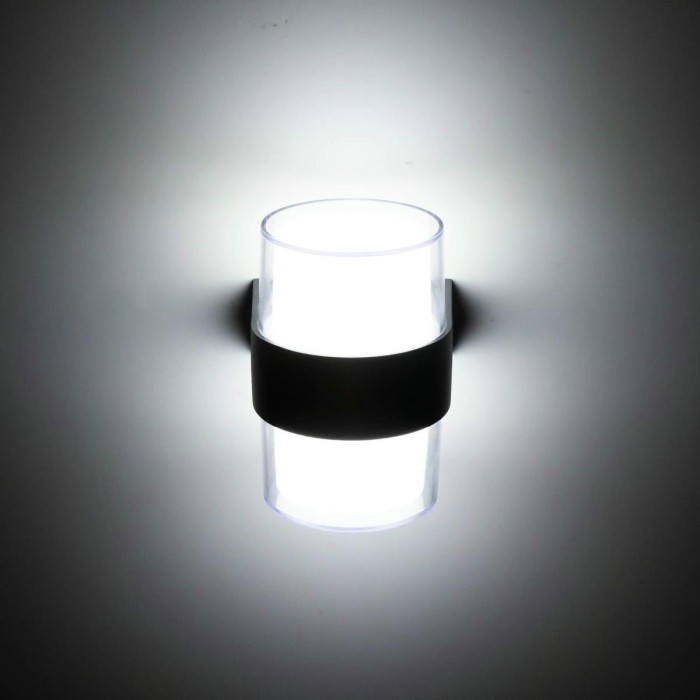 Уличный настенный светодиодный светильник Citilux CLU0009R