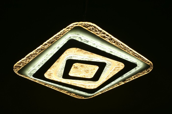 Потолочный светодиодный светильник Omnilux Brunico OML-08527-182