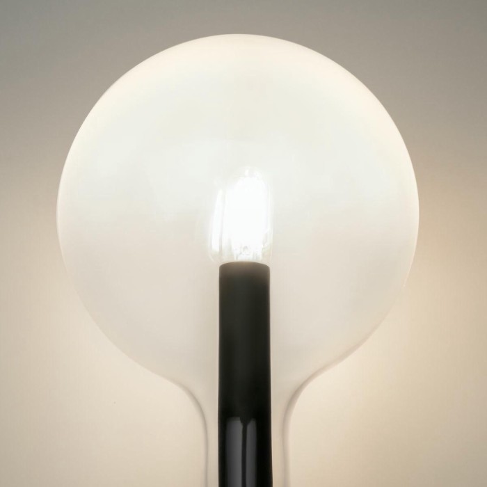 Настенный светильник (бра) Maytoni MOD333WL-01B