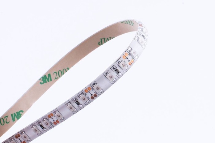 Светодиодная влагозащищенная лента SWG 9,6W/m 120LED/m 3528SMD желтый 5M 000966