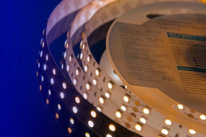 Светодиодная влагозащищенная лента DesignLed 28,8W/m 120LED/m 5050SMD теплый/холодный белый 5M 000515