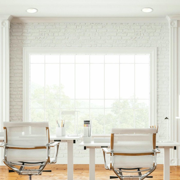 Встраиваемый светодиодный светильник Crystal Lux CLT 008C83 WH 3000K IP54