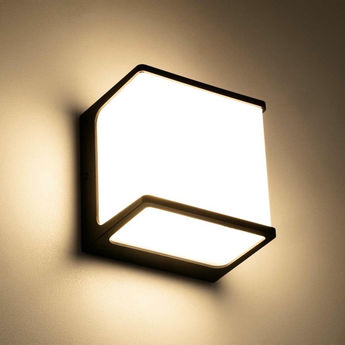 Уличный настенный светодиодный светильник Citilux Domus CLU0801