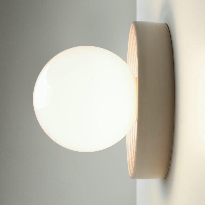 Бра Maytoni Modern MOD403WL-01BG