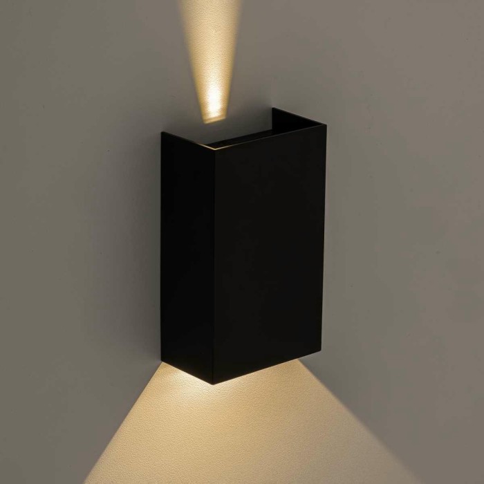 Уличный настенный светодиодный светильник Citilux Stels CLU0741