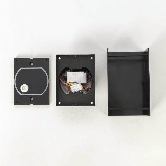 Уличный настенный светодиодный светильник Citilux Stels CLU0741