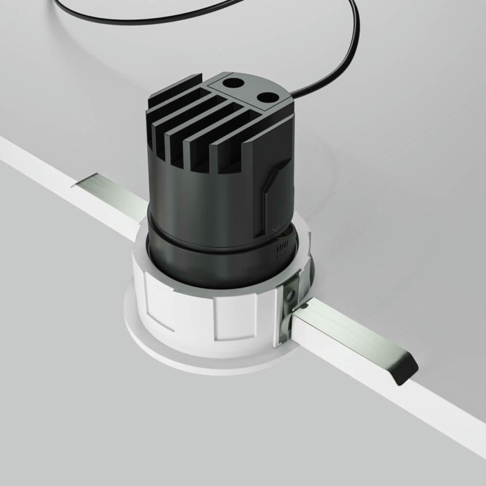 Встраиваемый светодиодный светильник Maytoni Technical Wise DL057-7W3K-W