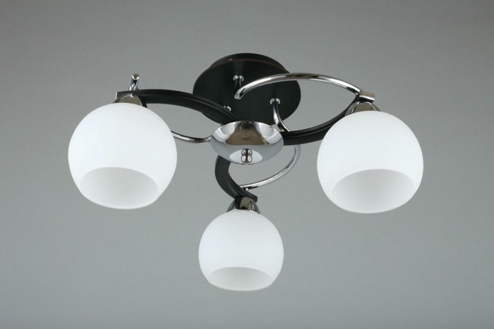 Потолочная люстра Omnilux Caldiero OML-25407-03