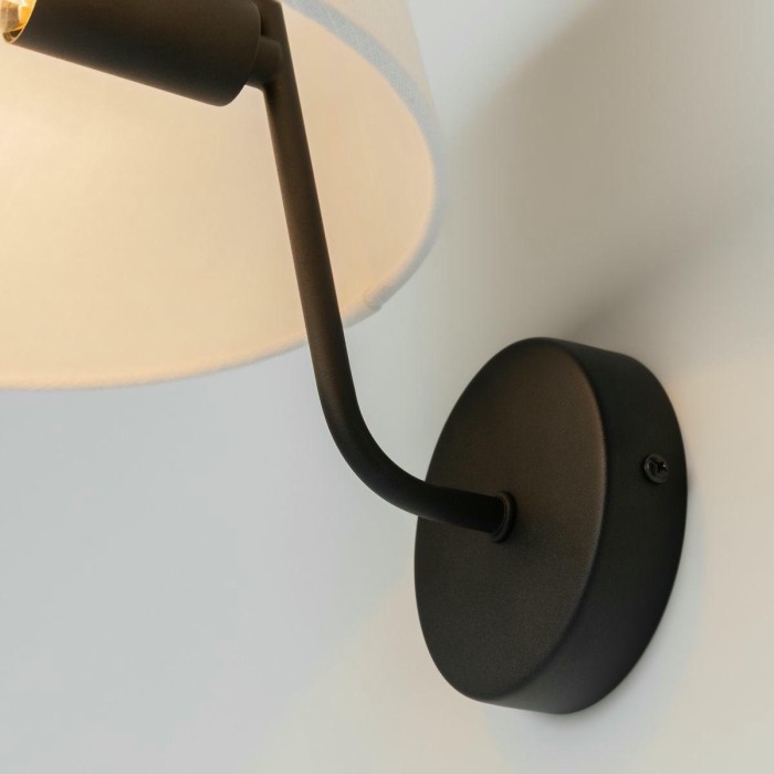 Бра Maytoni Modern MOD360WL-01B