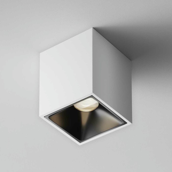 Потолочный светильник Technical C065CL-8W4K-SQ-WB