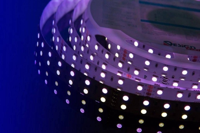 Светодиодная влагозащищенная лента DesignLed 28,8W/m 120LED/m 5050SMD разноцветный/холодный белый 5M 000514