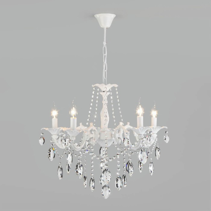 Подвесная люстра Eurosvet Veletta 10108/5 белый/прозрачный хрусталь Strotskis