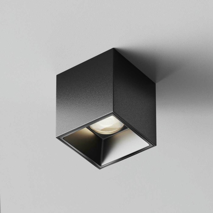 Потолочный светильник Maytoni Technical Alfa LED C064CL-5W4K-SQ-B