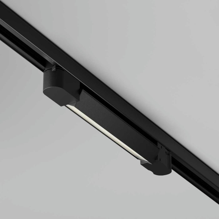 Трековый светодиодный светильник Maytoni Technical Basis TR196-3-10W4K-B