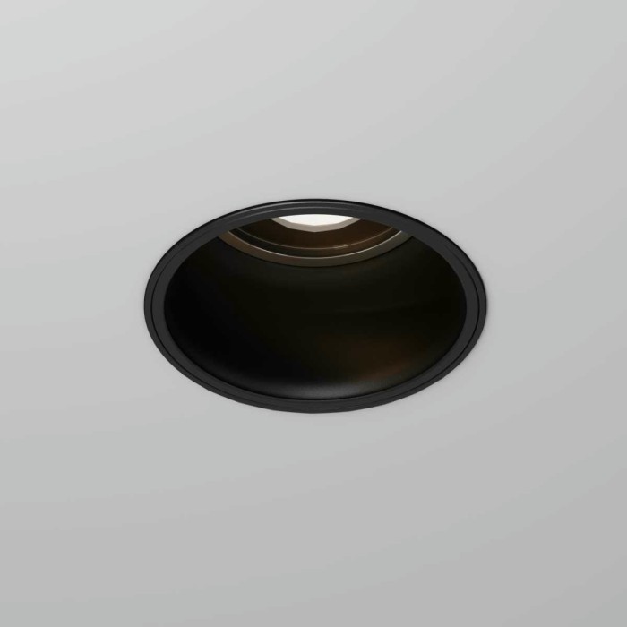 Потолочный светильник Maytoni Outdoor O501DL-L10B3K