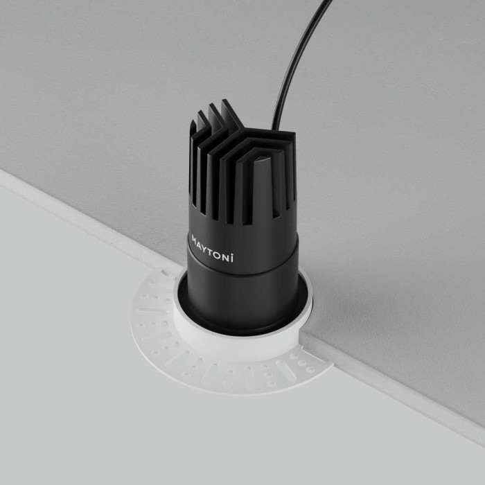 Встраиваемый светильник Maytoni Technical Dip DL120-10W-4K-TRS-B