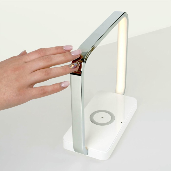 Настольная лампа Eurosvet Frame 80502/1 хром