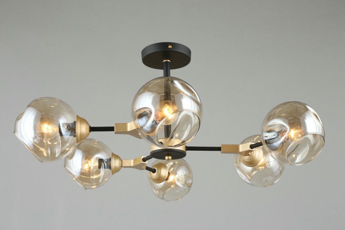 Потолочная люстра Omnilux Sandrigo OML-93607-06