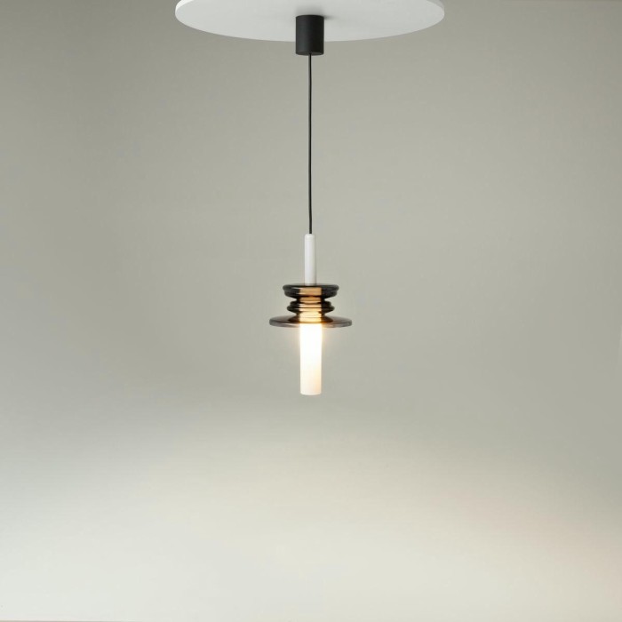 Подвесной светильник Maytoni Sound Wave MOD255PL-01B1