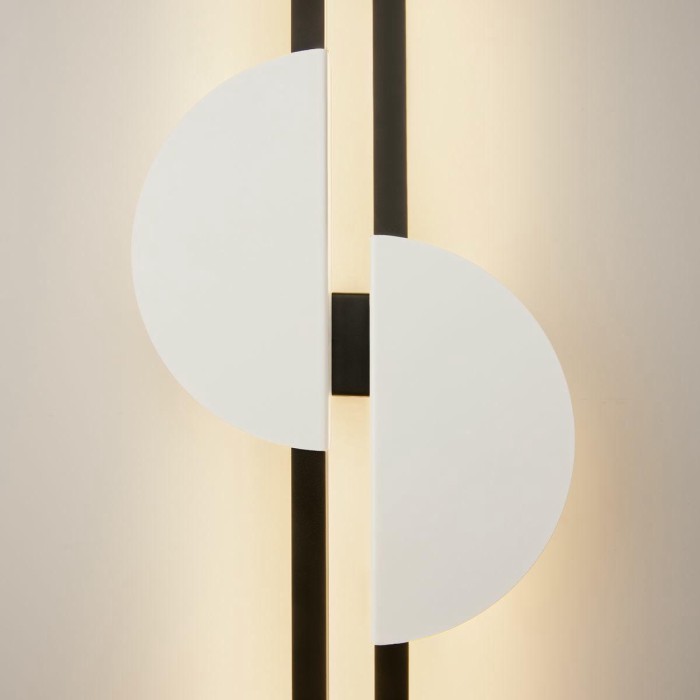 Настенный светодиодный светильник Maytoni Skyline MOD179WL-L22W4K