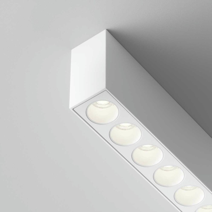 Потолочный светильник Maytoni Technical C066CL-12W3-6K-W