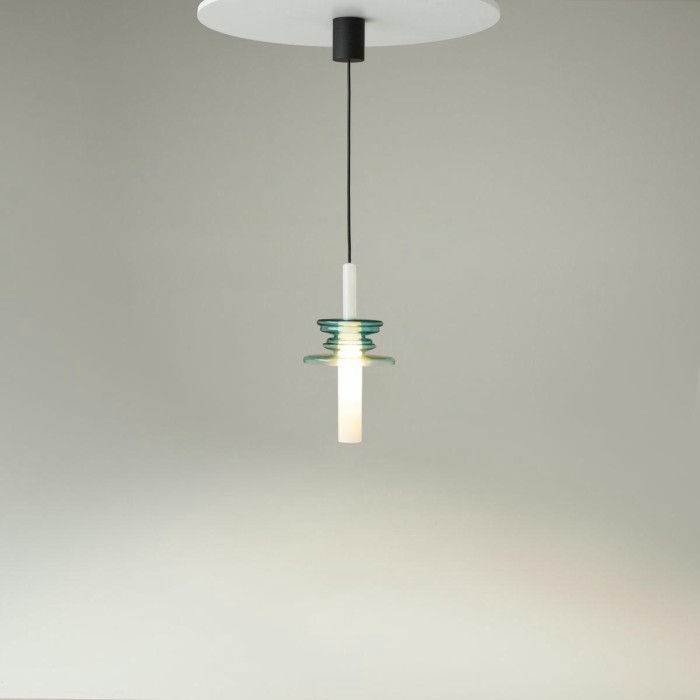 Подвесной светильник Maytoni Sound Wave MOD255PL-01B2