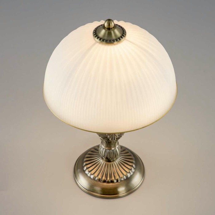 Настольная лампа Citilux Адриана CL405823