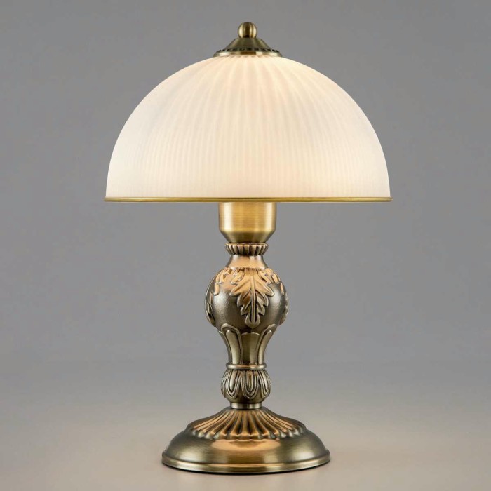 Настольная лампа Citilux Адриана CL405823