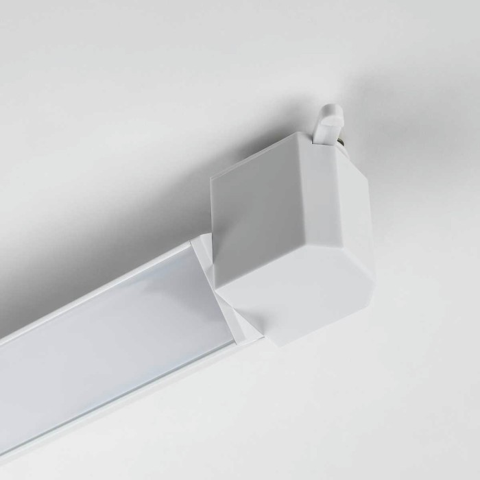 Линейный светильник Lightstar Lilla 202336