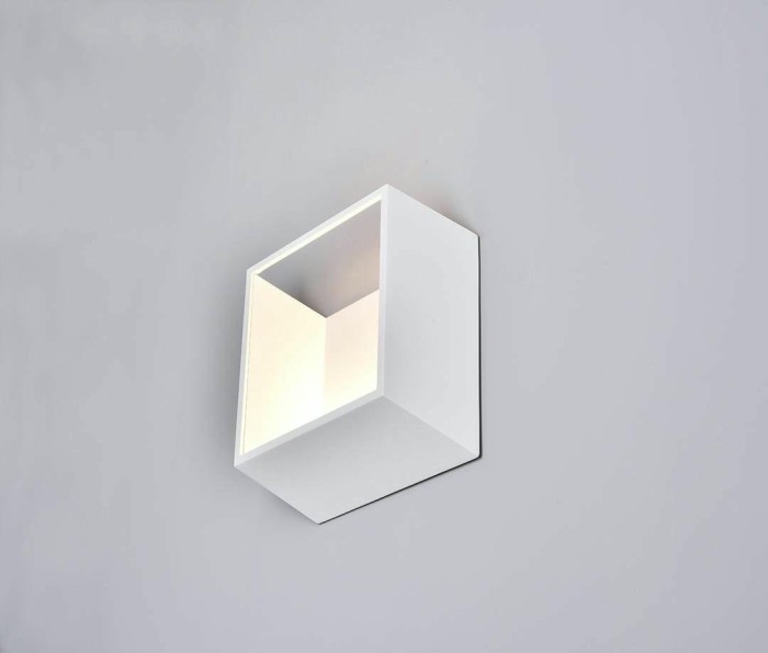 Настенный светодиодный светильник DesignLed GW Skud GW-1086L-7-WH-WW 003244