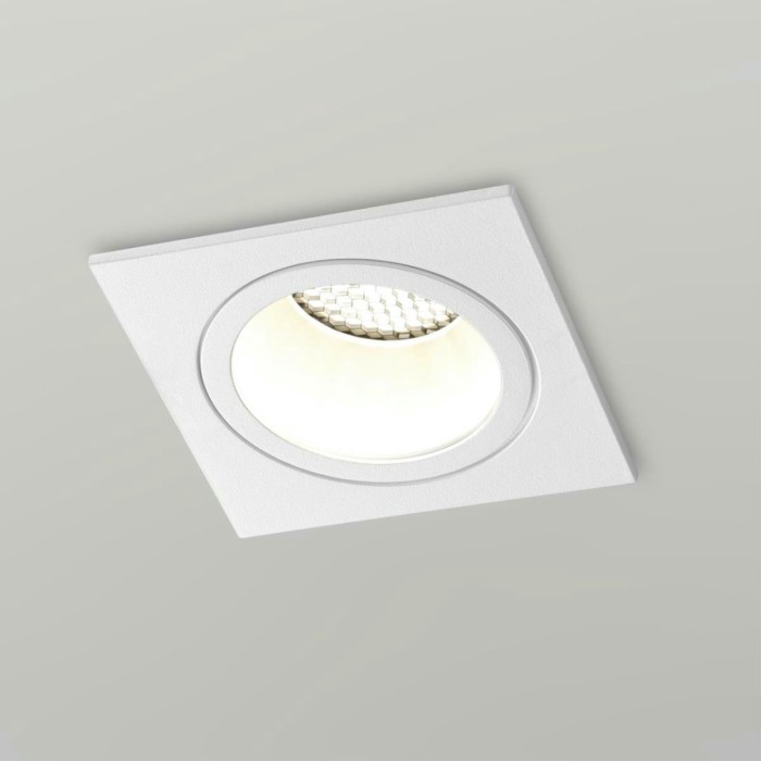 Светильник встраиваемый Novotech MORUS 371001