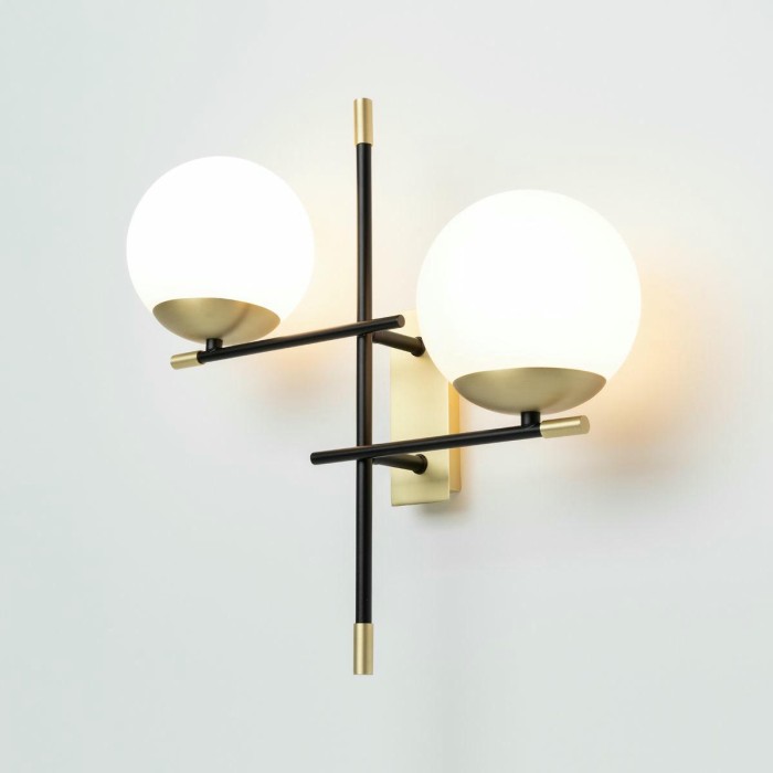 Бра Maytoni Nostalgia MOD048WL-02G