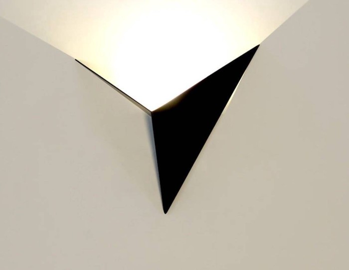 Настенный светодиодный светильник DesignLed GW Trik GW-9103-3-BL-WW 002089