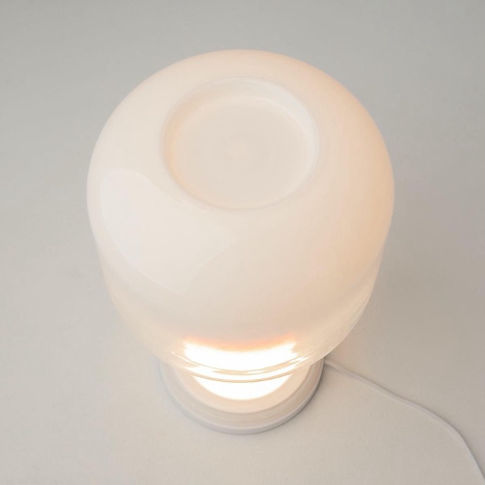 Настольная лампа Maytoni Spirito MOD286TL-L18W3K