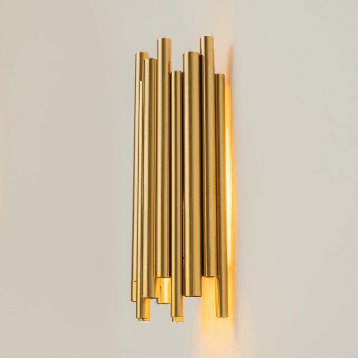 Настенный светильник Maytoni Coliseo MOD136WL-01BS