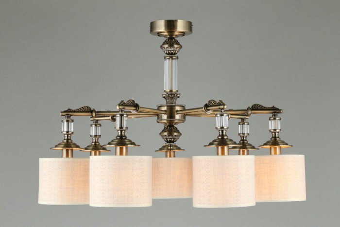 Потолочная люстра Omnilux Rovigo OML-64307-07