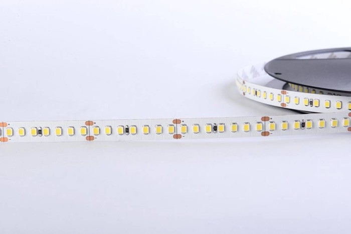 Светодиодная влагозащищенная лента DesignLed 17W/m 168LED/m 2835SMD нейтральный белый 5M 001819