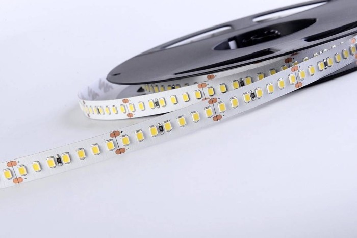 Светодиодная влагозащищенная лента DesignLed 17W/m 168LED/m 2835SMD нейтральный белый 5M 001819