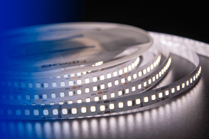 Светодиодная влагозащищенная лента DesignLed 17W/m 168LED/m 2835SMD нейтральный белый 5M 001819