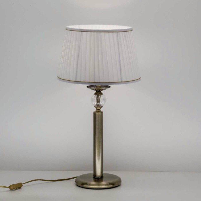 Настольная лампа Citilux Гера CL433813